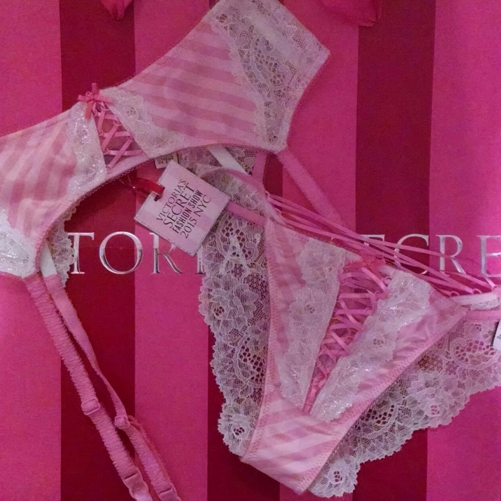 Victoria's Secret Fashion Show Panty Garter Belt